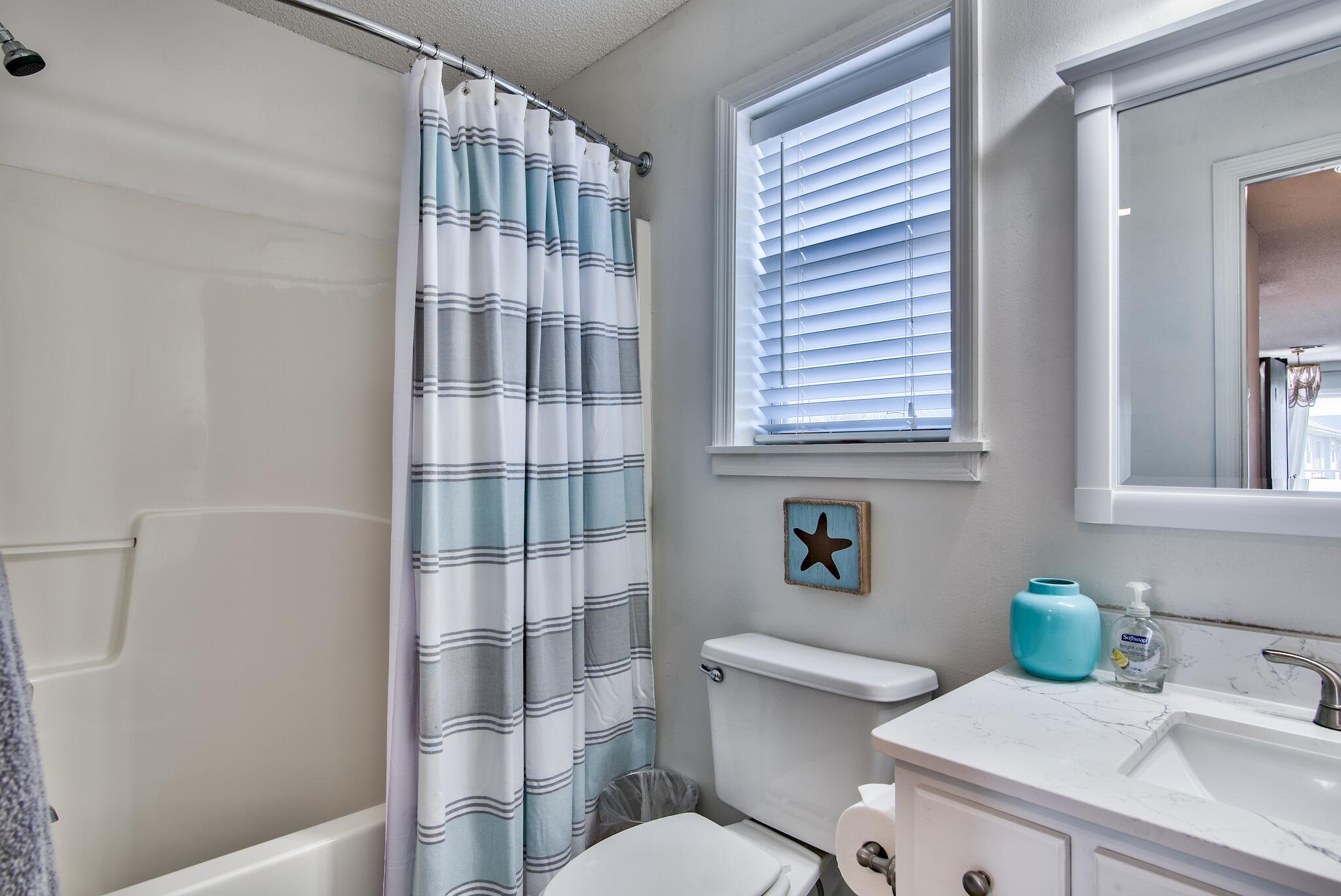BEACHSIDE VILLAS CONDO - Residential