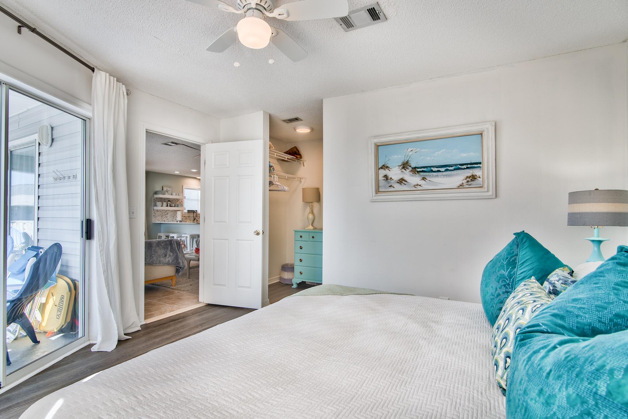BEACHSIDE VILLAS CONDO - Residential
