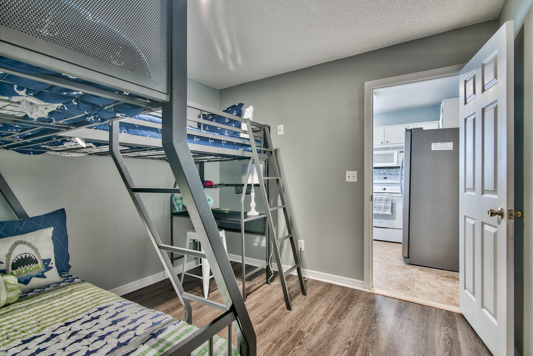 BEACHSIDE VILLAS CONDO - Residential