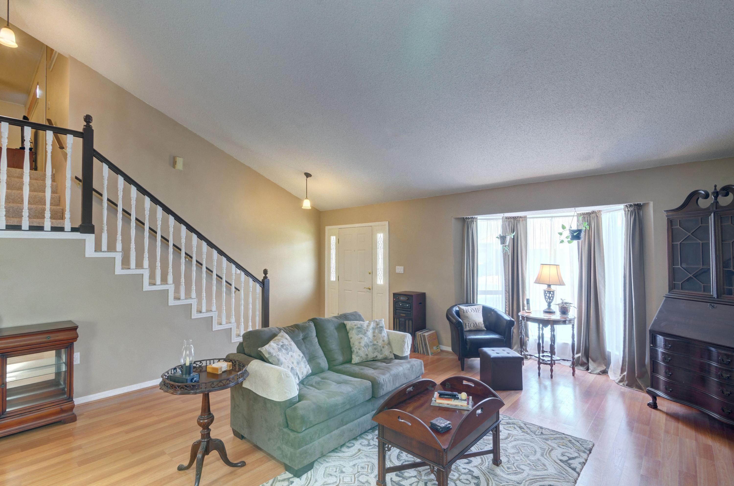 DONLABROOK GARDYNS - Residential