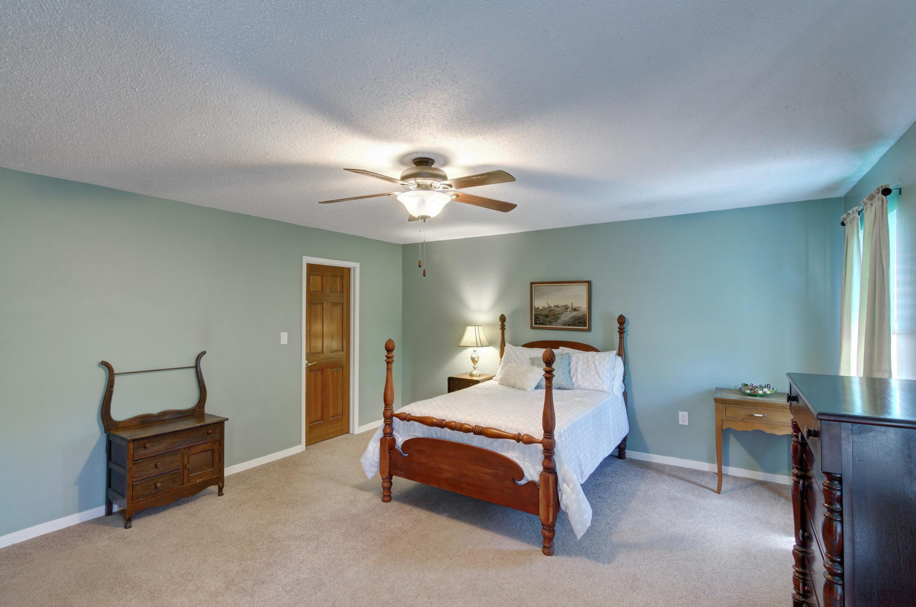 DONLABROOK GARDYNS - Residential