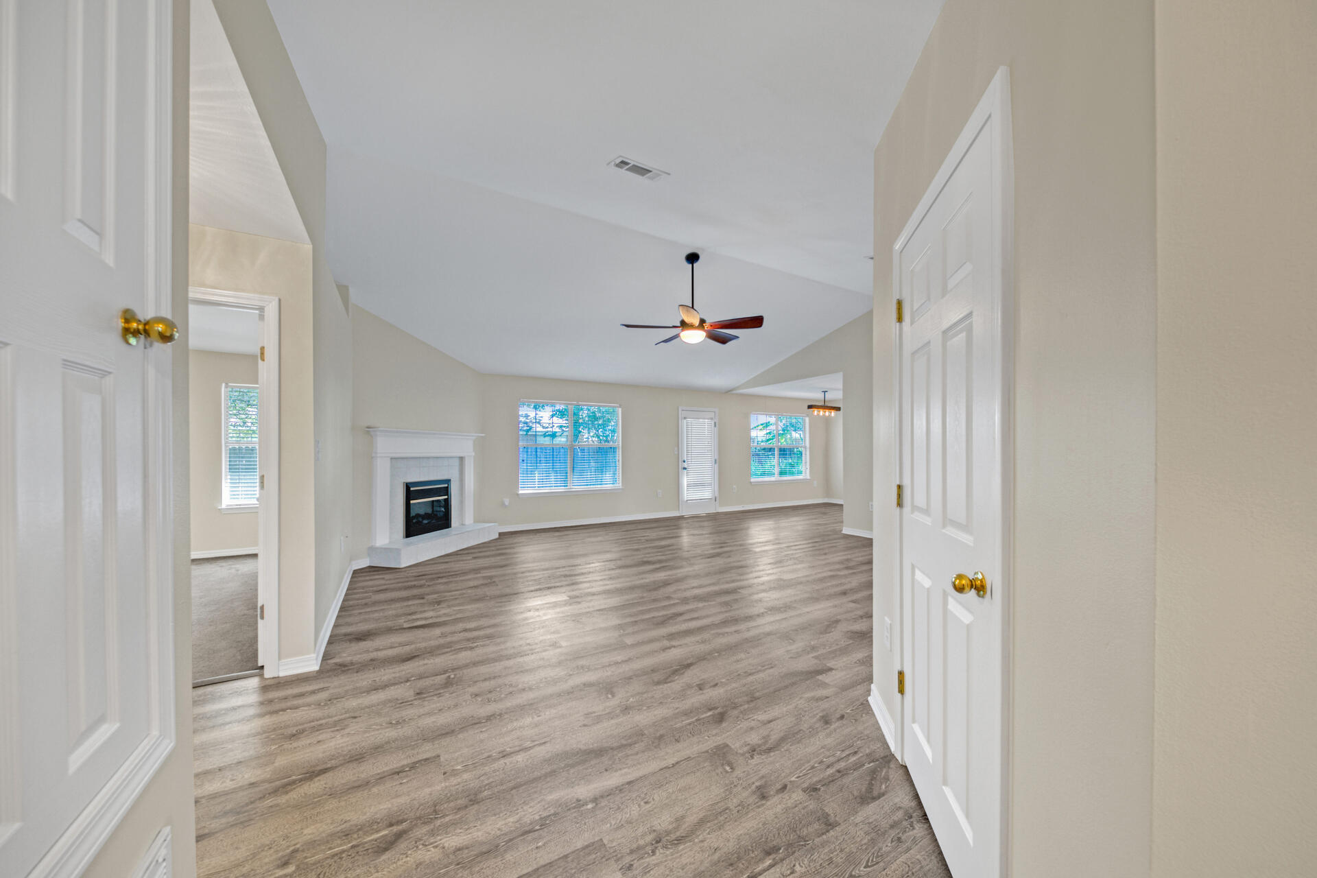 MACK BAYOU POINTE S/D - Residential