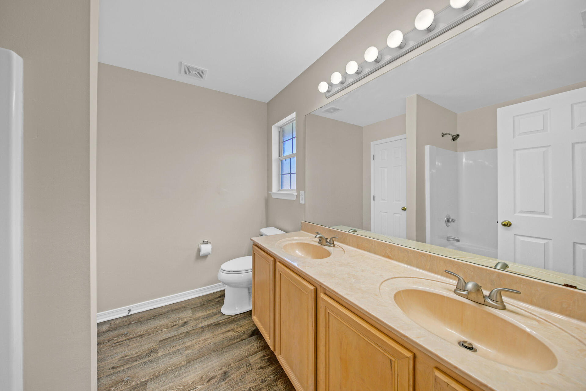 MACK BAYOU POINTE S/D - Residential