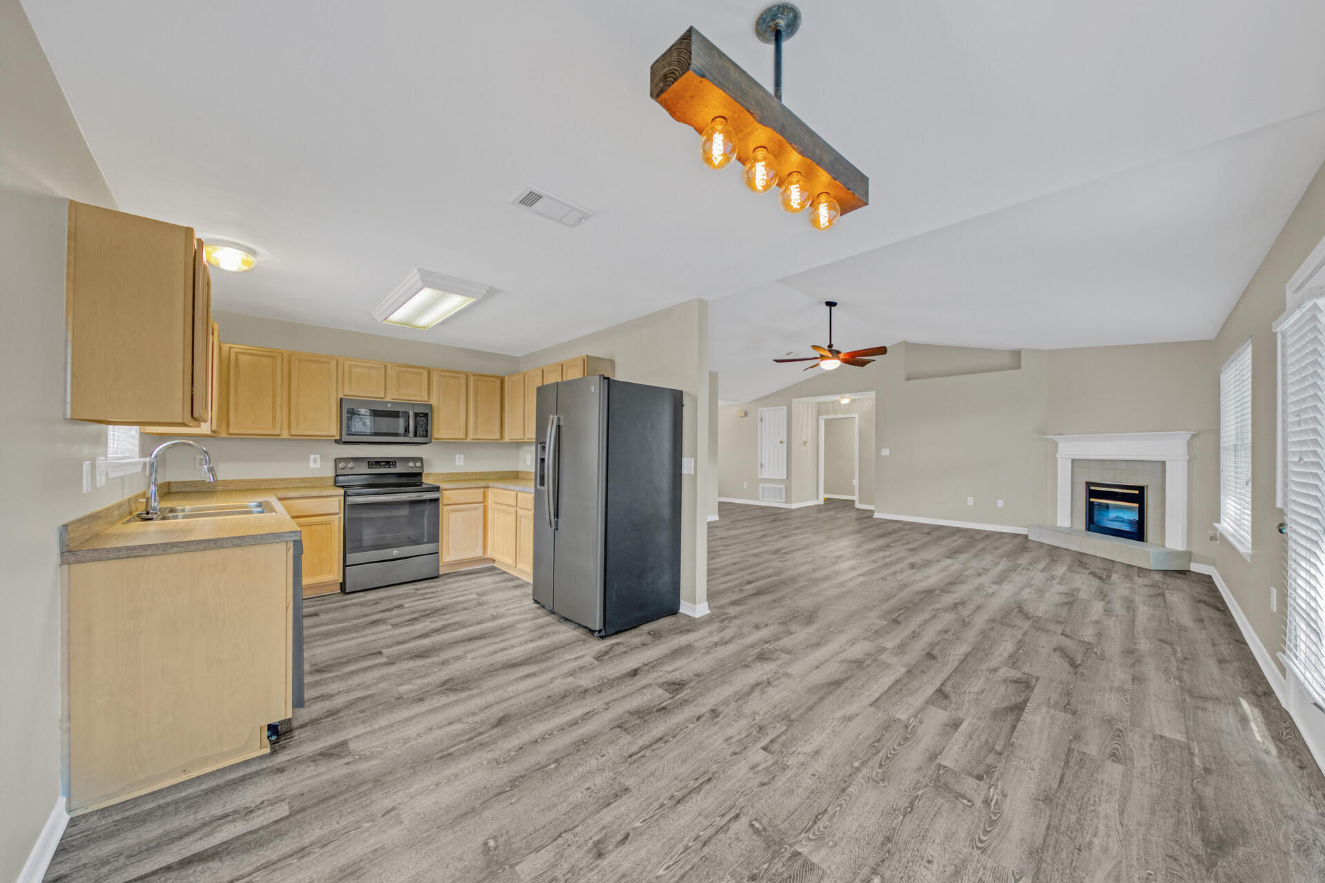 MACK BAYOU POINTE S/D - Residential