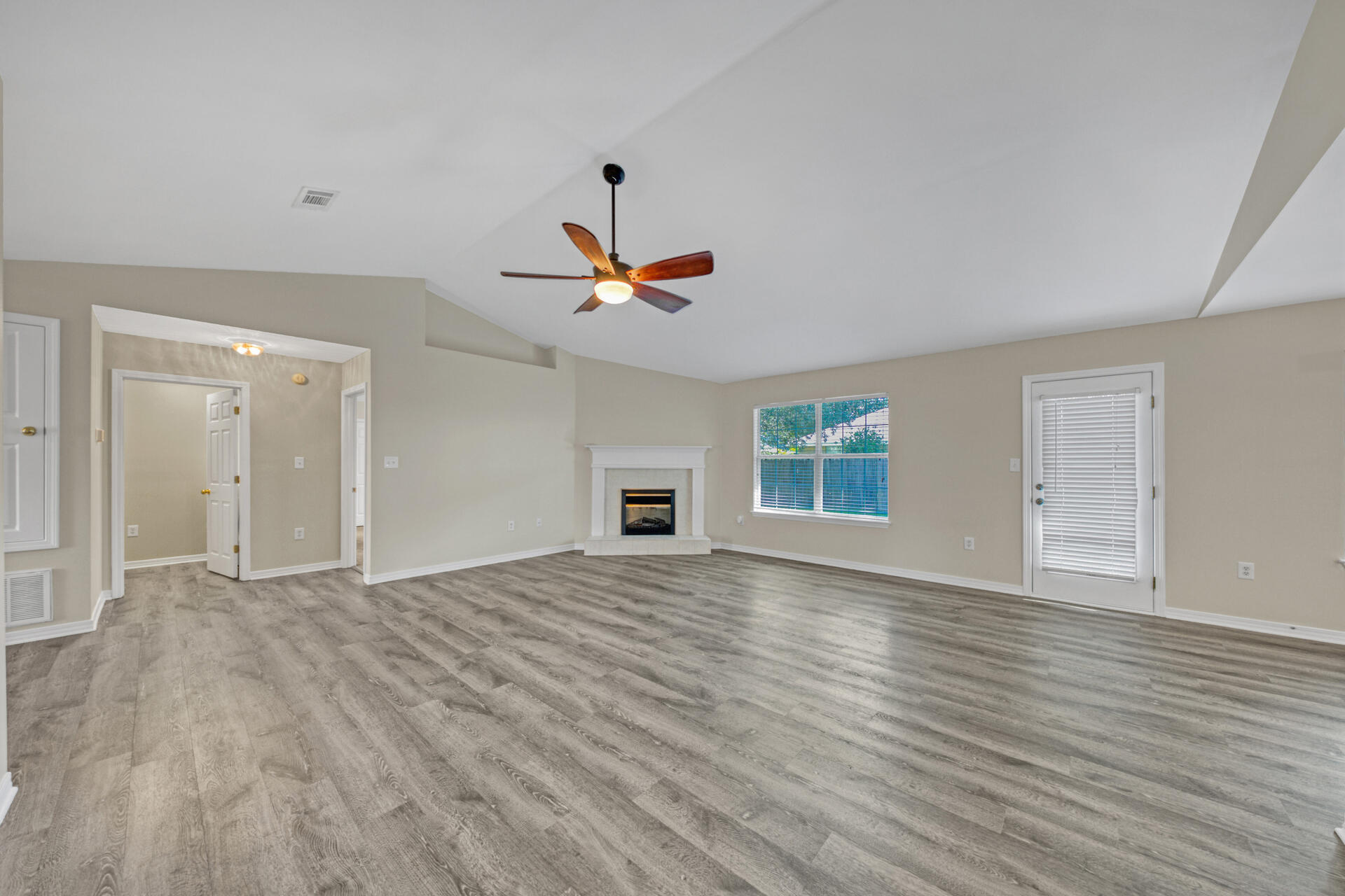 MACK BAYOU POINTE S/D - Residential