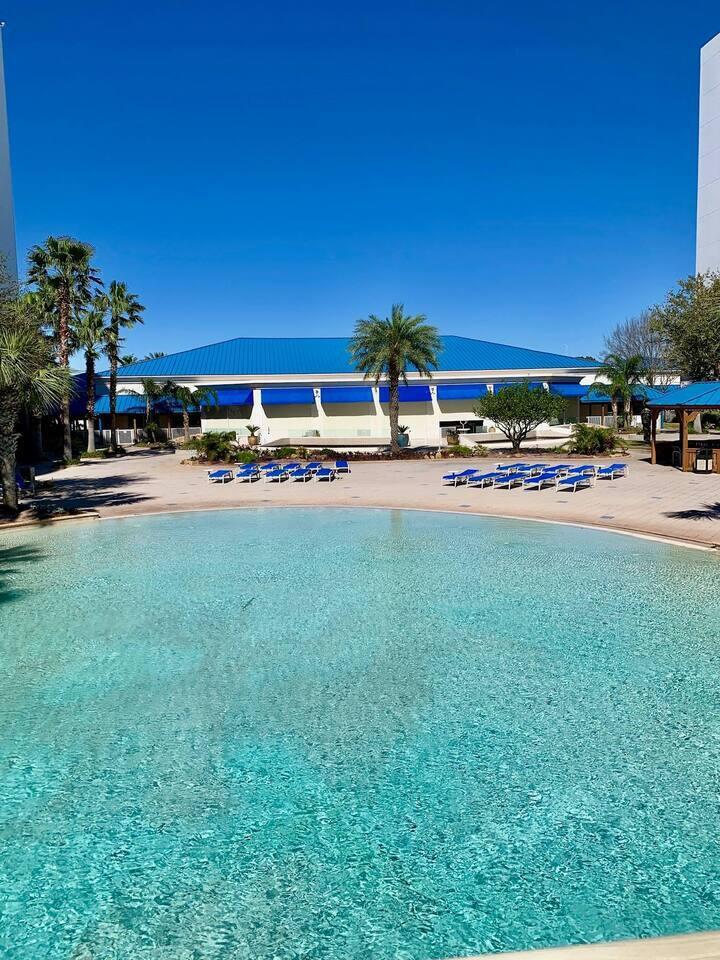 THE PALMS OF DESTIN - Residential