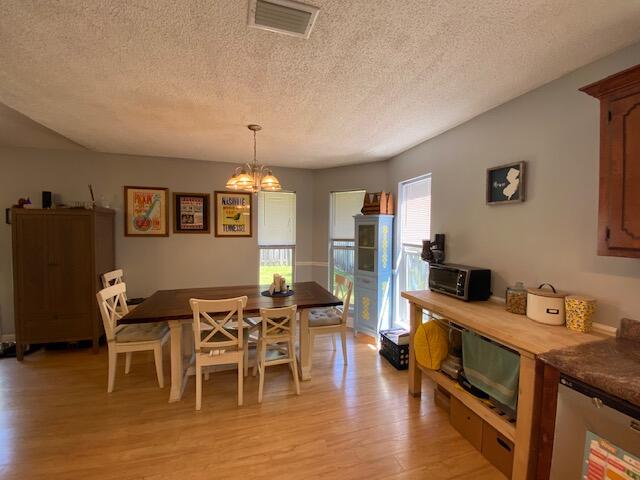 PARKWOOD LANE BLUEWATER BAY - Residential Lease