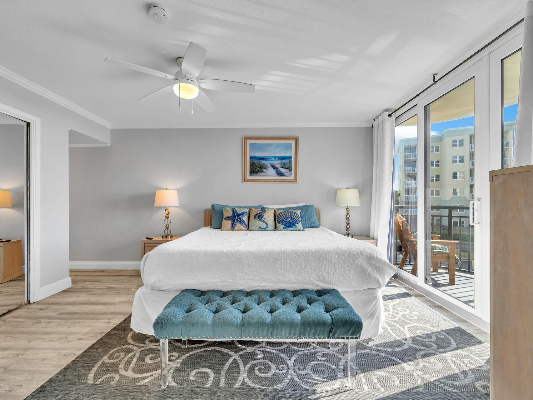 NAUTILUS CONDO - Residential