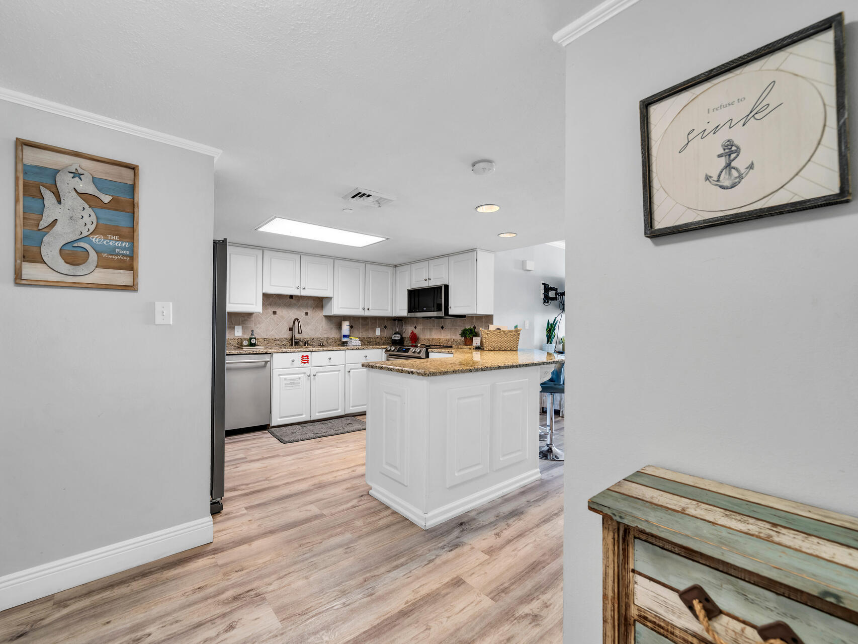 NAUTILUS CONDO - Residential