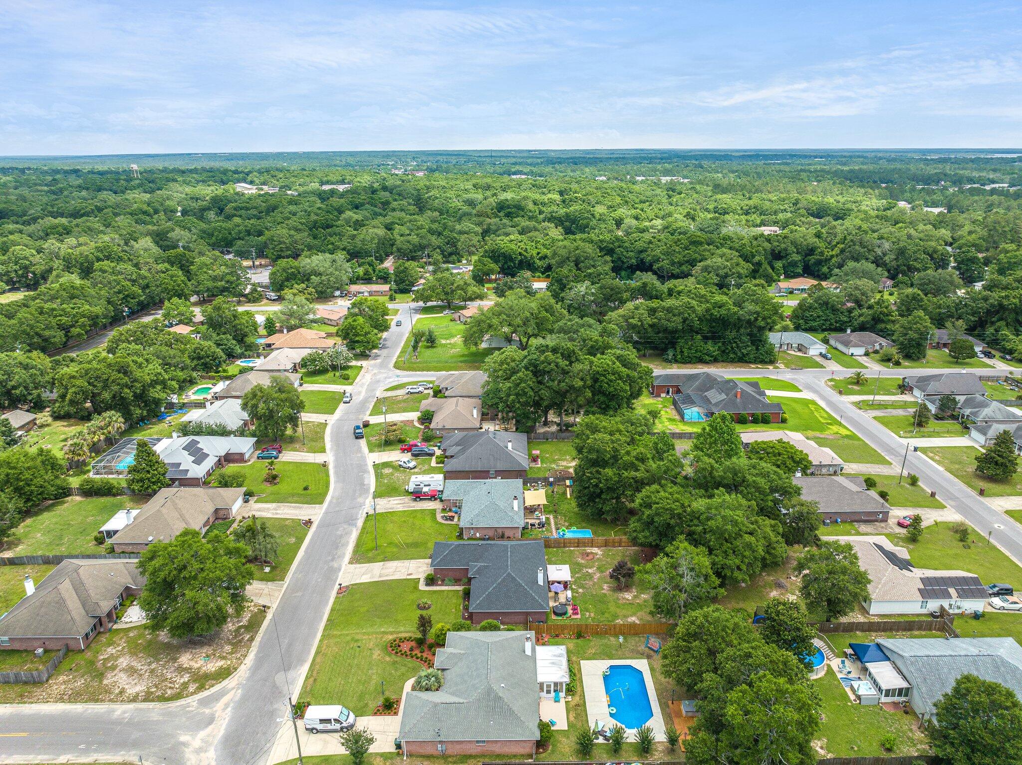 ASHTON WOODS - Residential