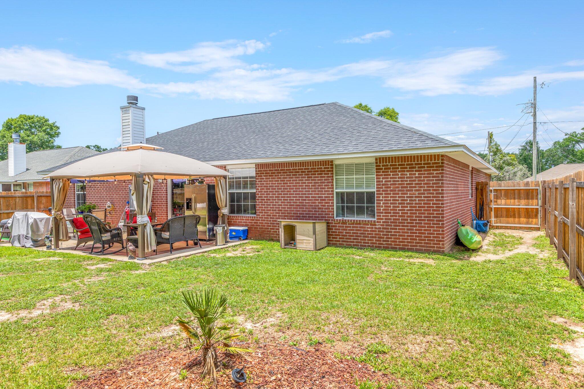 ASHTON WOODS - Residential