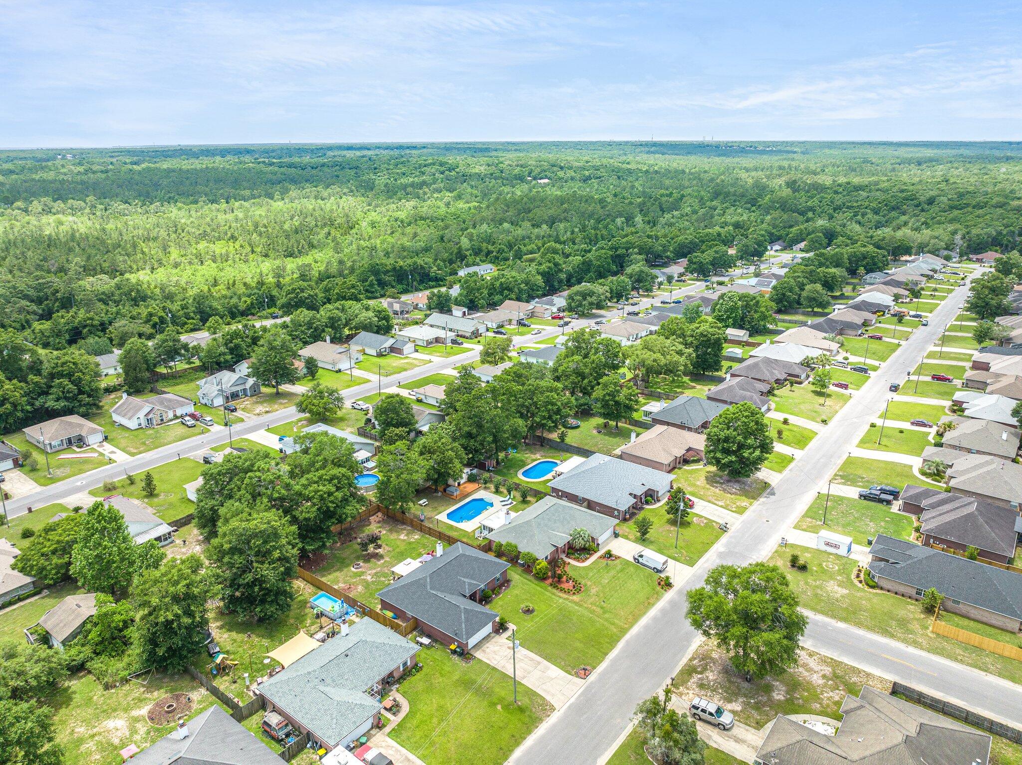 ASHTON WOODS - Residential
