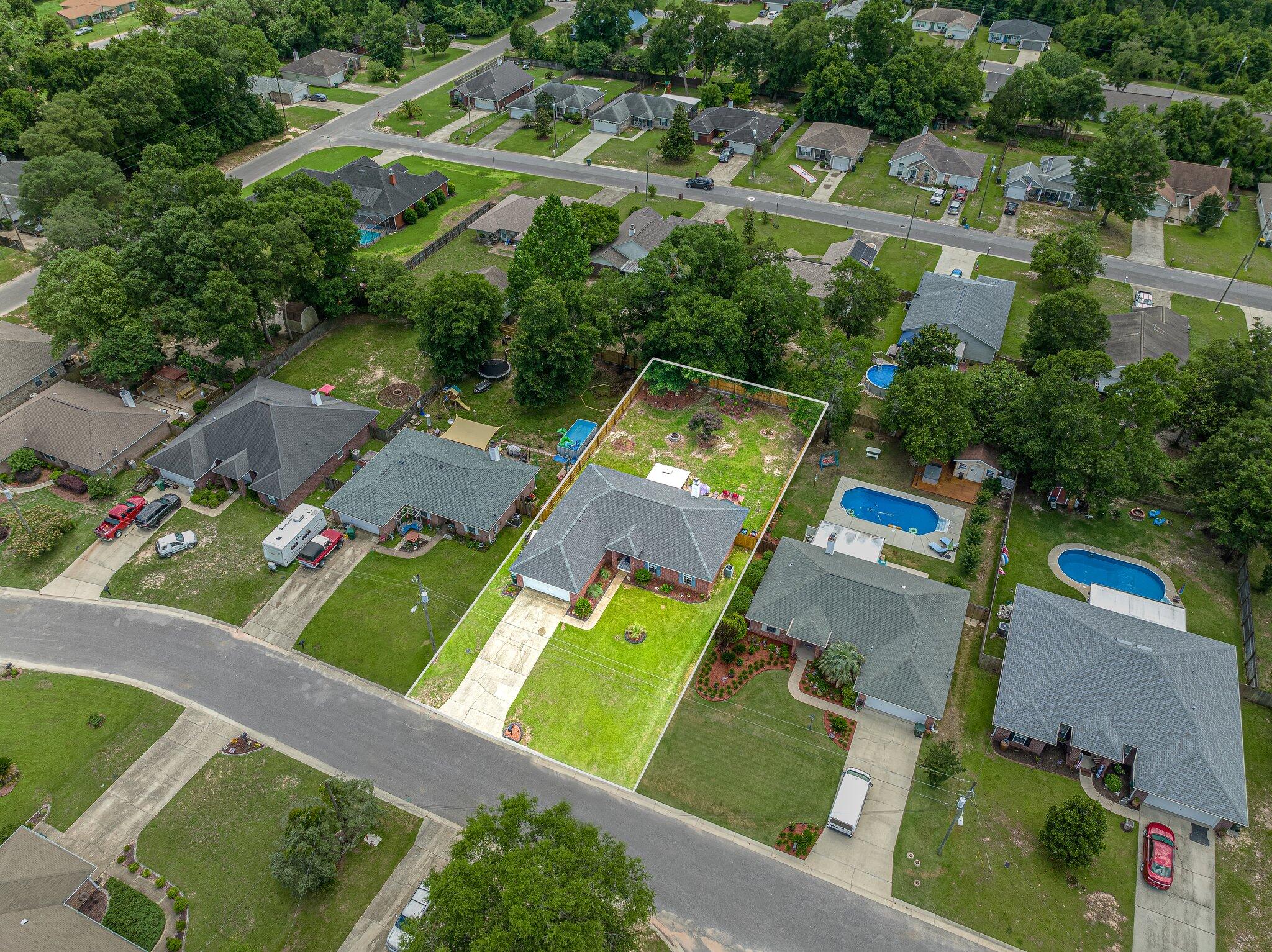 ASHTON WOODS - Residential