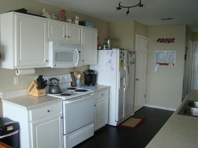 MARSH HARBOR - Residential Lease