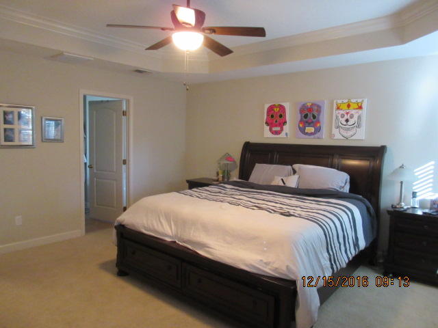 ELLIOTTS POINT RESUB - Residential Lease