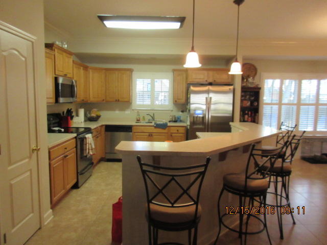 ELLIOTTS POINT RESUB - Residential Lease