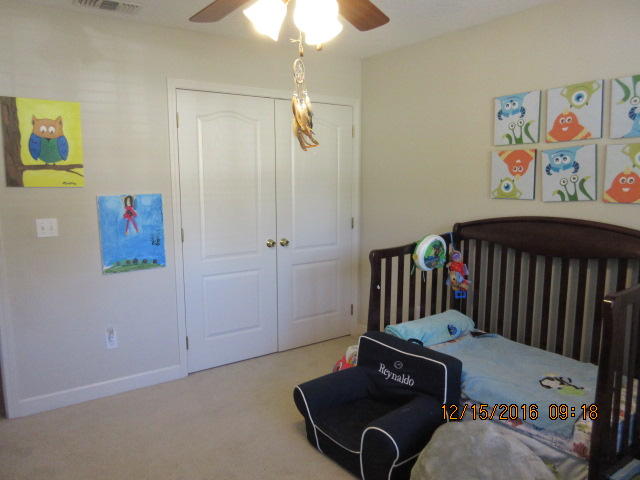 ELLIOTTS POINT RESUB - Residential Lease