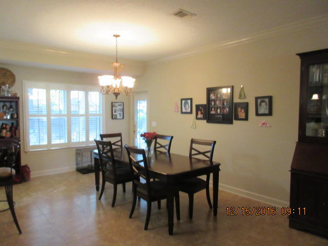 ELLIOTTS POINT RESUB - Residential Lease