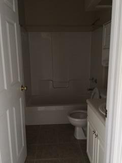 COUNTRYVIEW ESTATES 4TH ADDN - Residential Lease