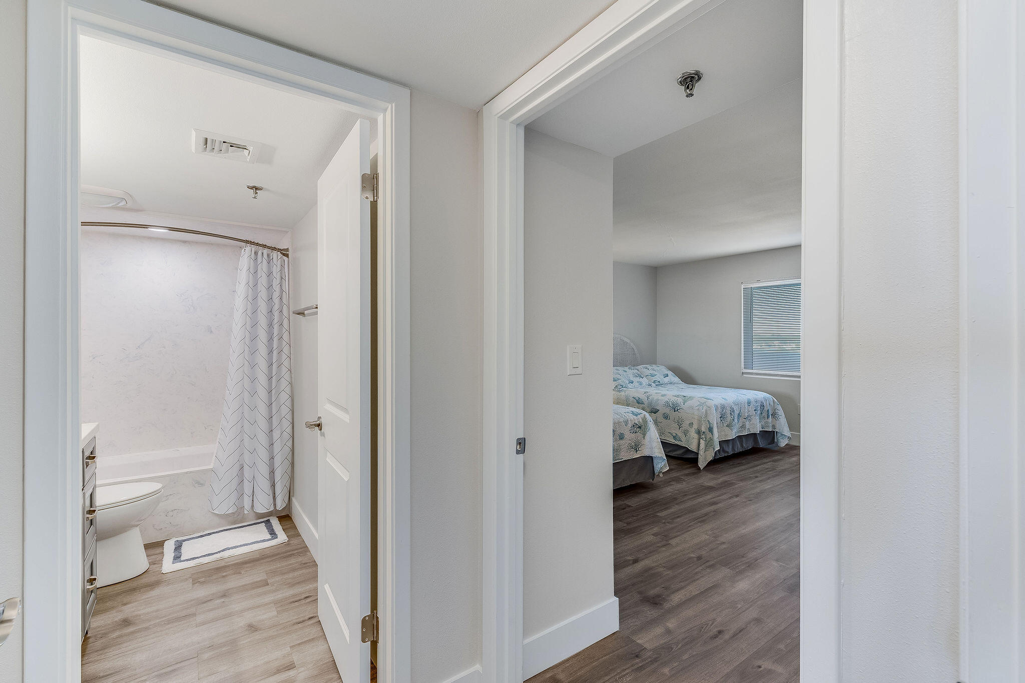 SURF DWELLER CONDOMINIUMS - Residential