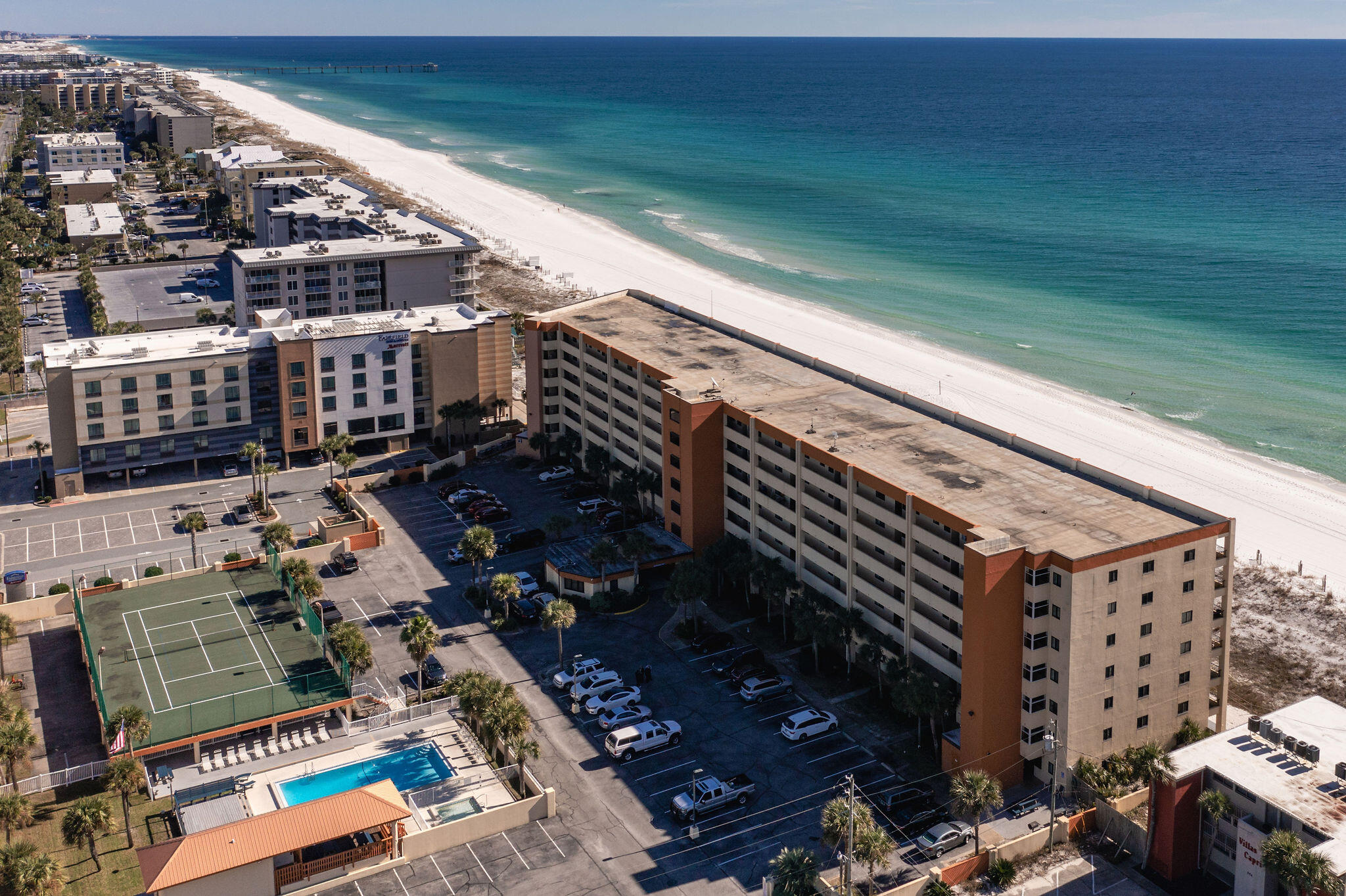 SURF DWELLER CONDOMINIUMS - Residential