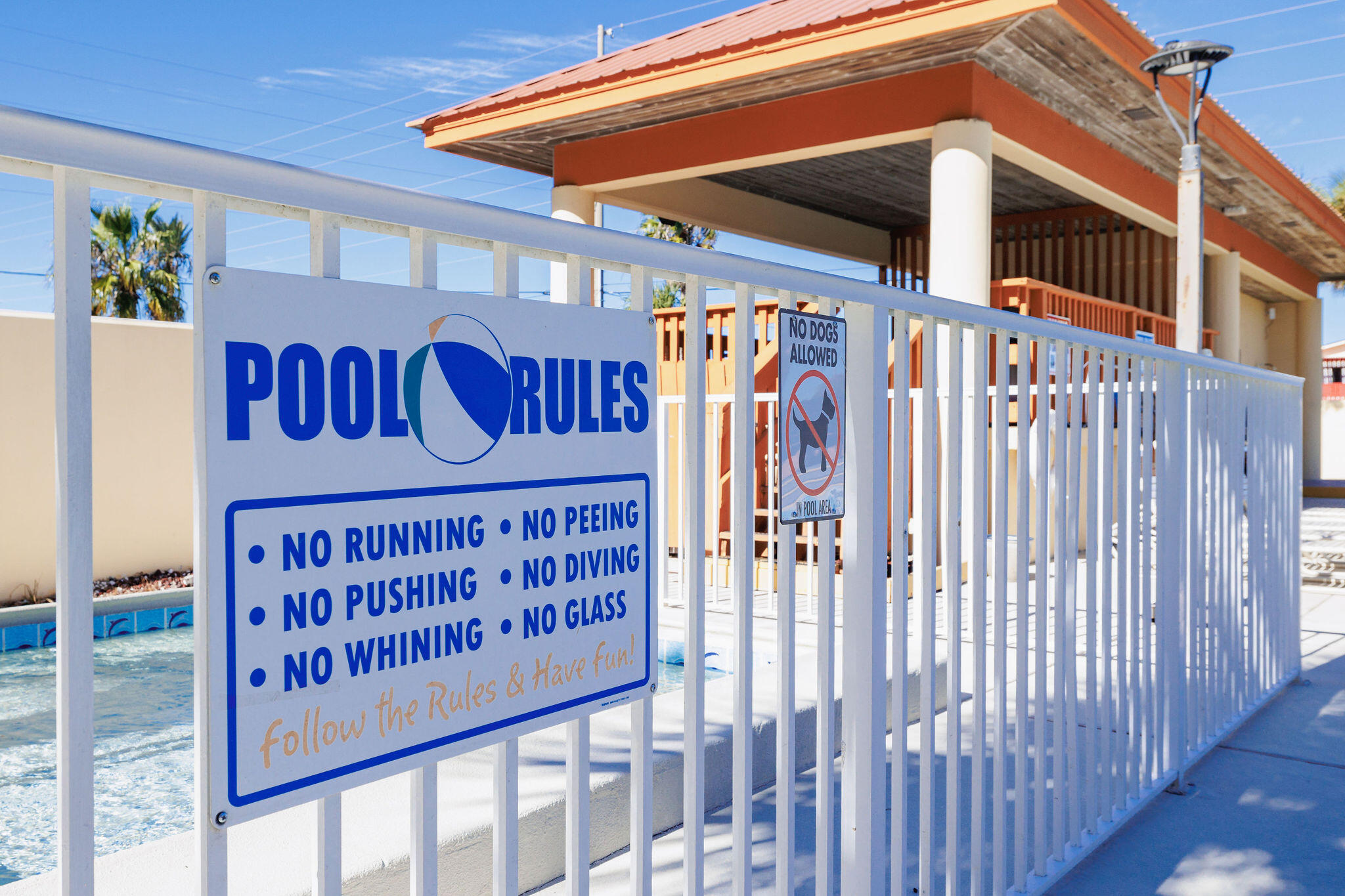 SURF DWELLER CONDOMINIUMS - Residential