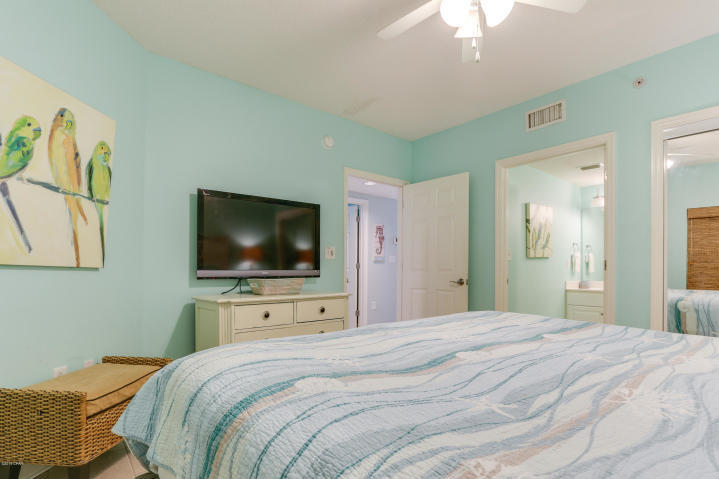 MAJESTIC BEACH TOWERS I - Residential