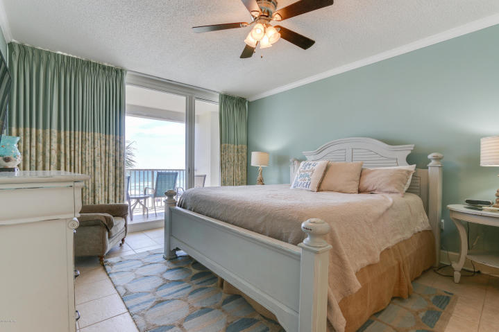 MAJESTIC BEACH TOWERS I - Residential