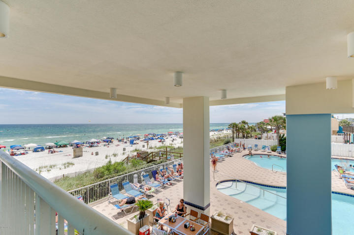 MAJESTIC BEACH TOWERS I - Residential