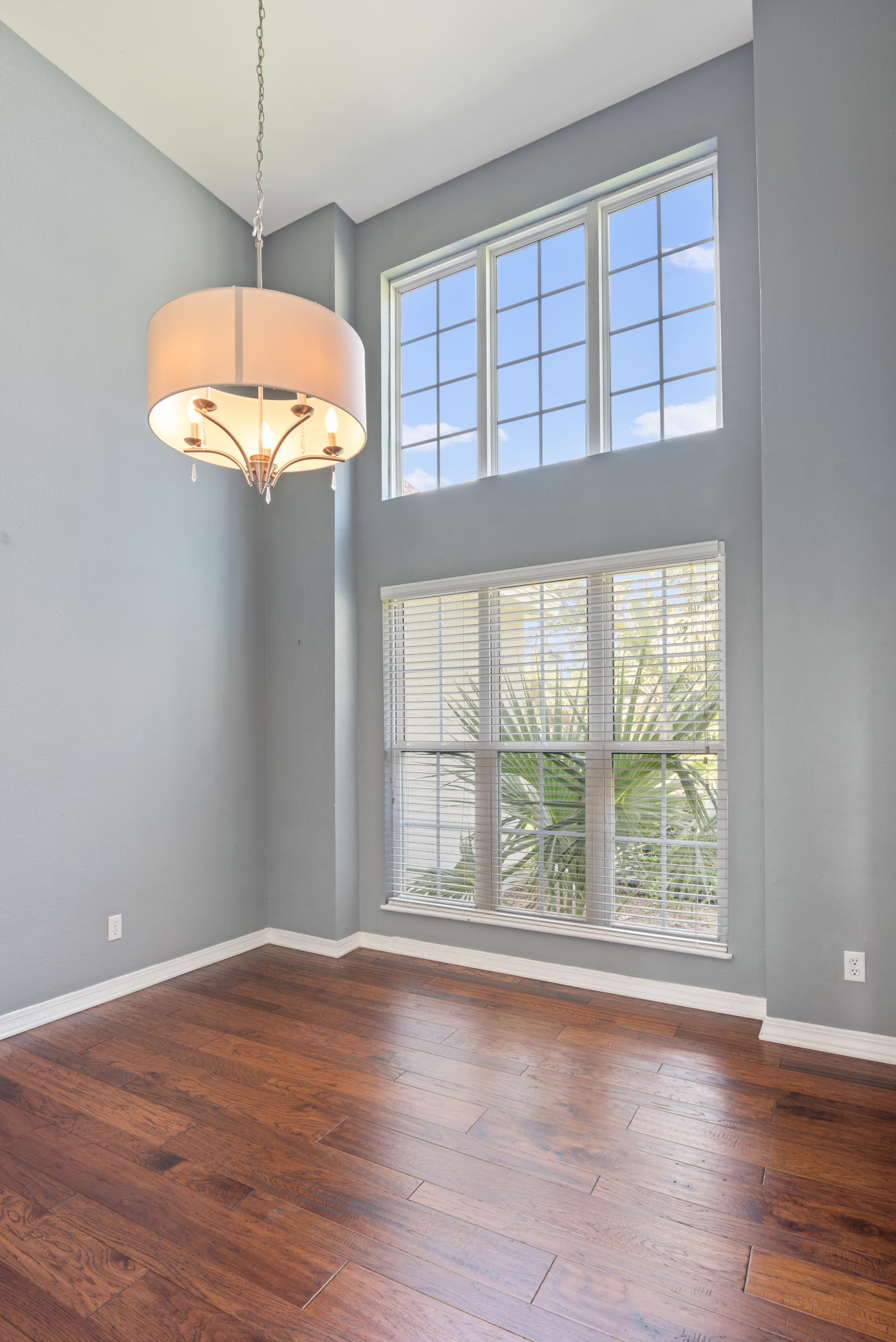 HOLIDAY SHORES ESTATES - Residential