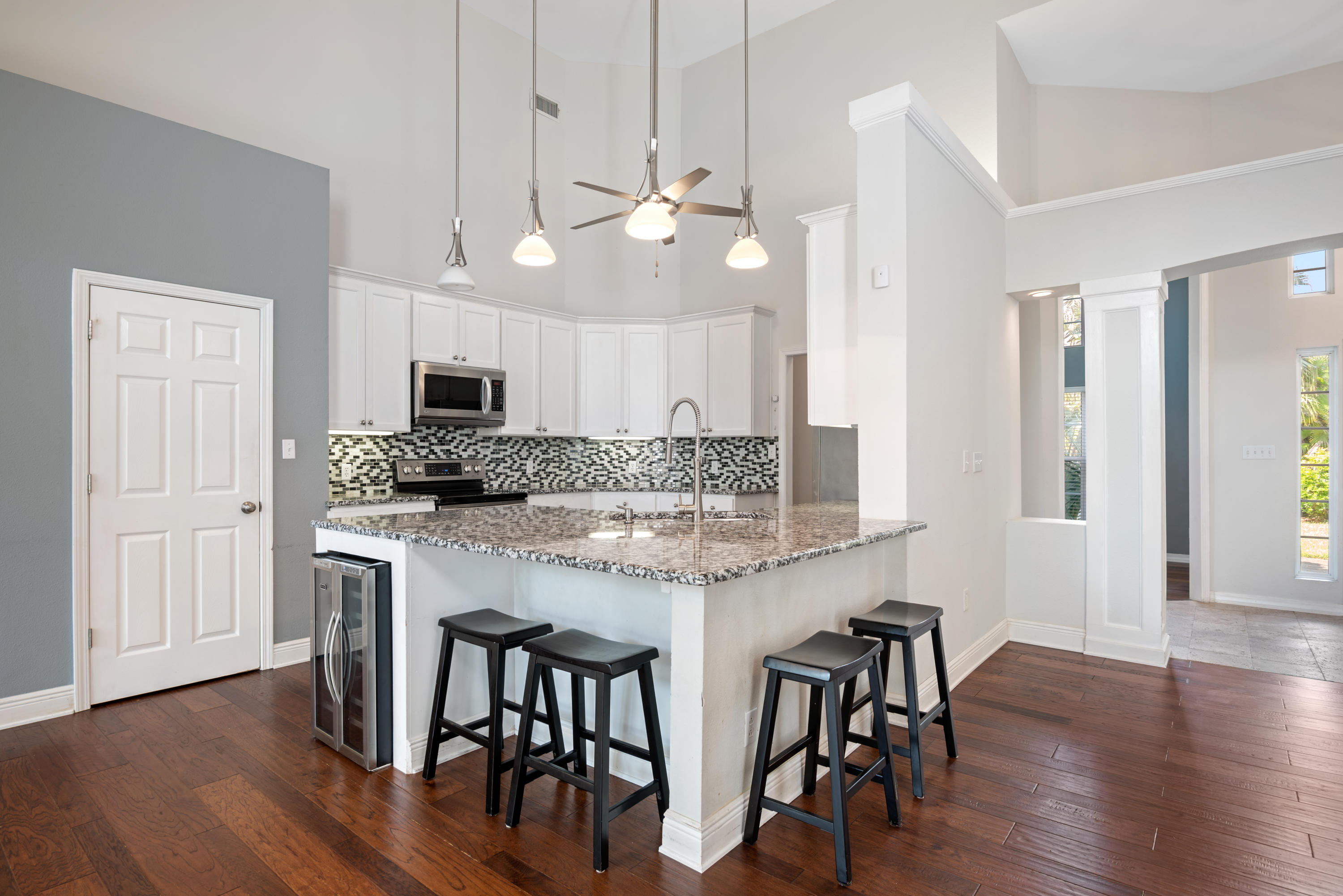 HOLIDAY SHORES ESTATES - Residential