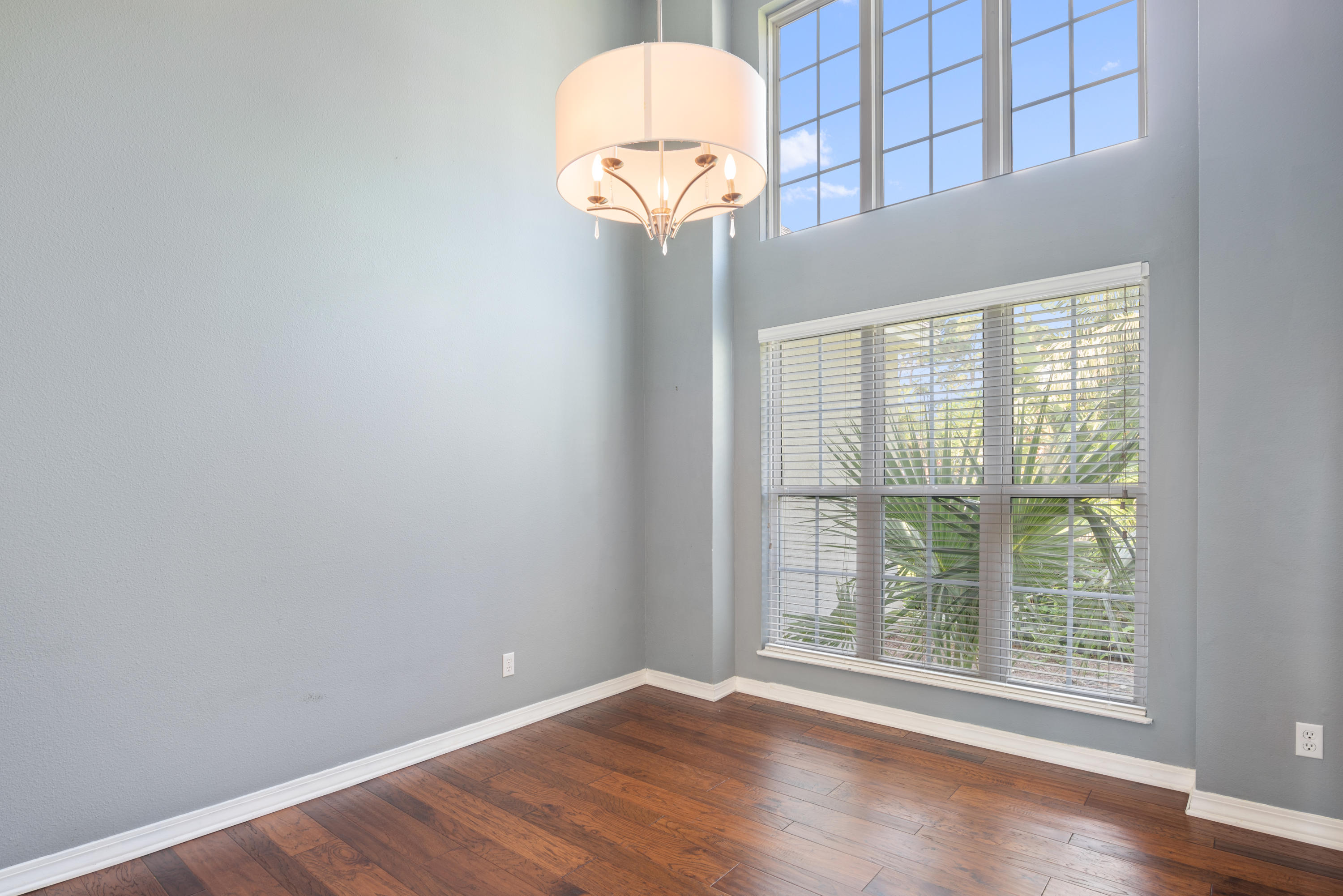 HOLIDAY SHORES ESTATES - Residential