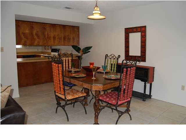 PORT DIXIE - Residential Lease