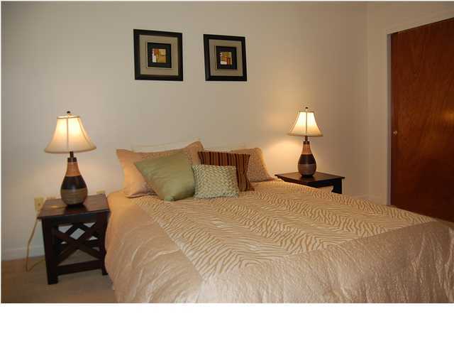 PORT DIXIE - Residential Lease
