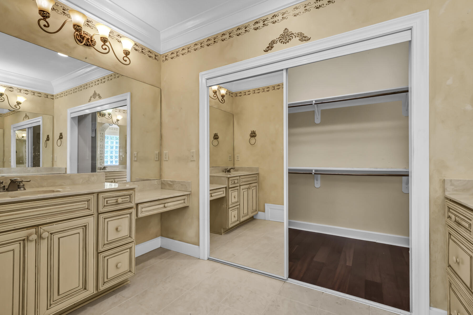 WINDWARD PH 1 BLUEWATER BAY - Residential