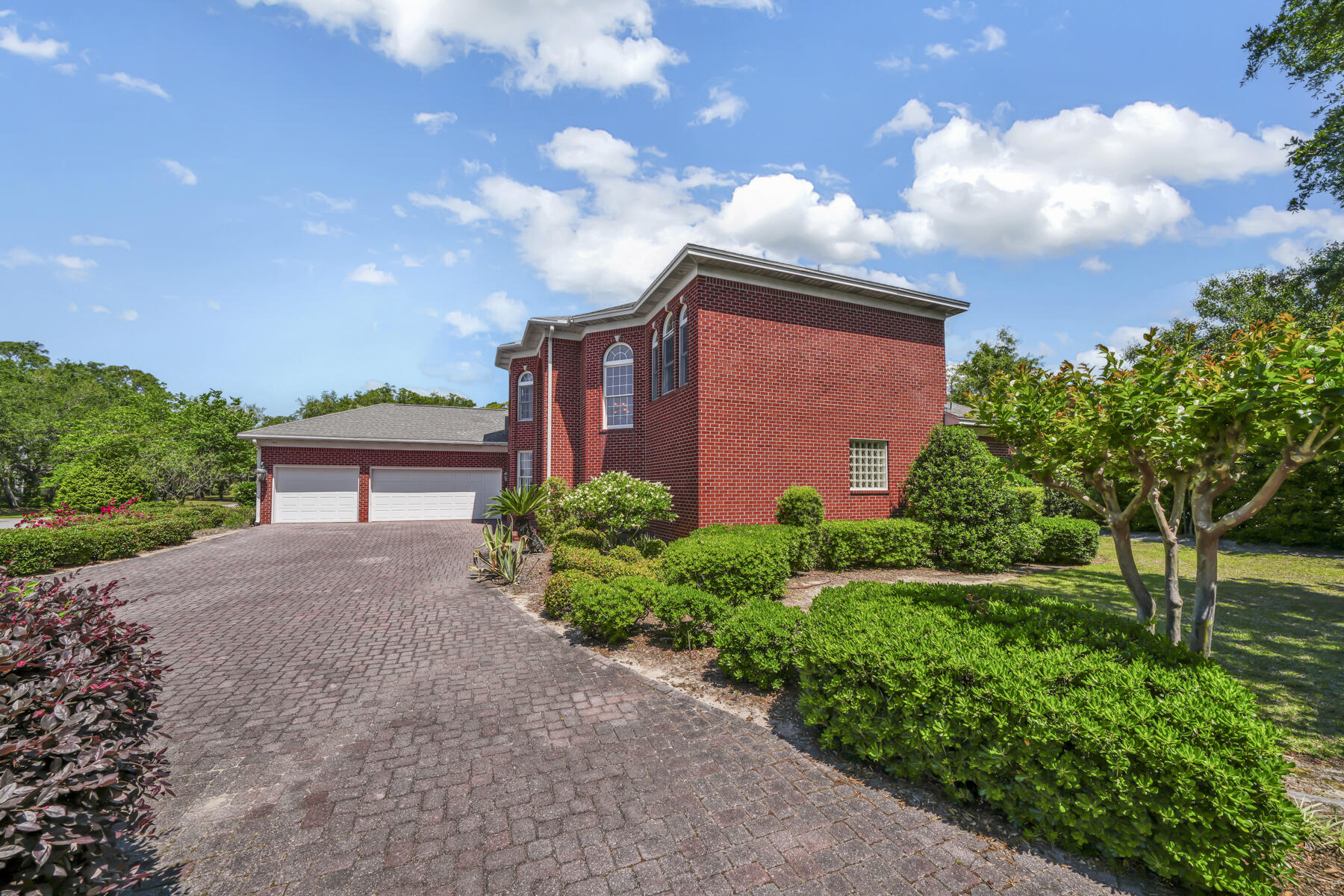 WINDWARD PH 1 BLUEWATER BAY - Residential
