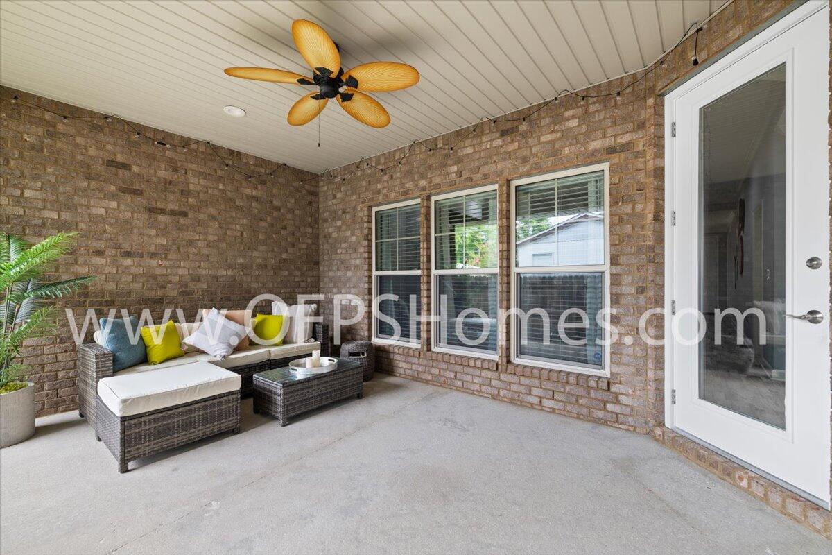 NO RECORDED SUBDIVISION - Residential Lease
