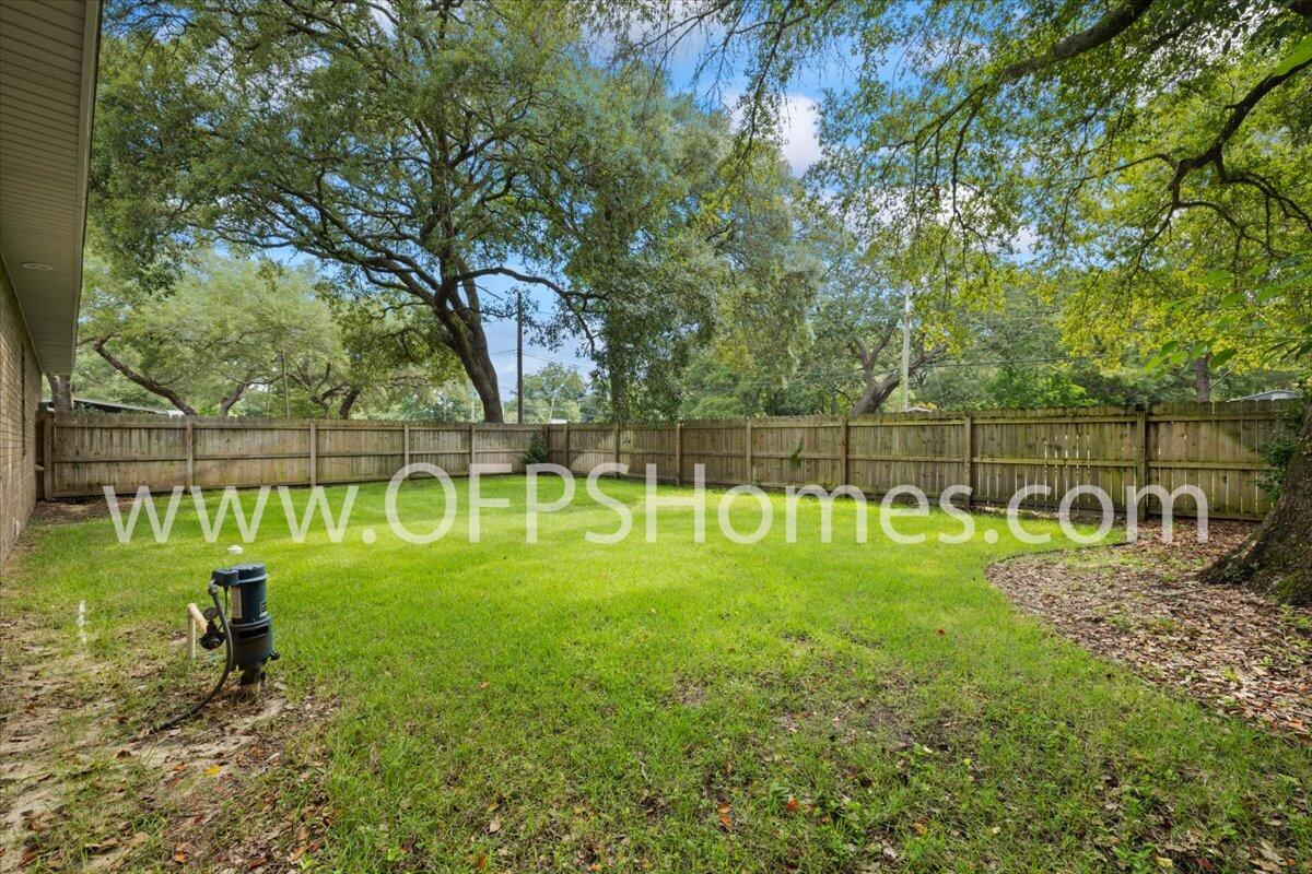 NO RECORDED SUBDIVISION - Residential Lease