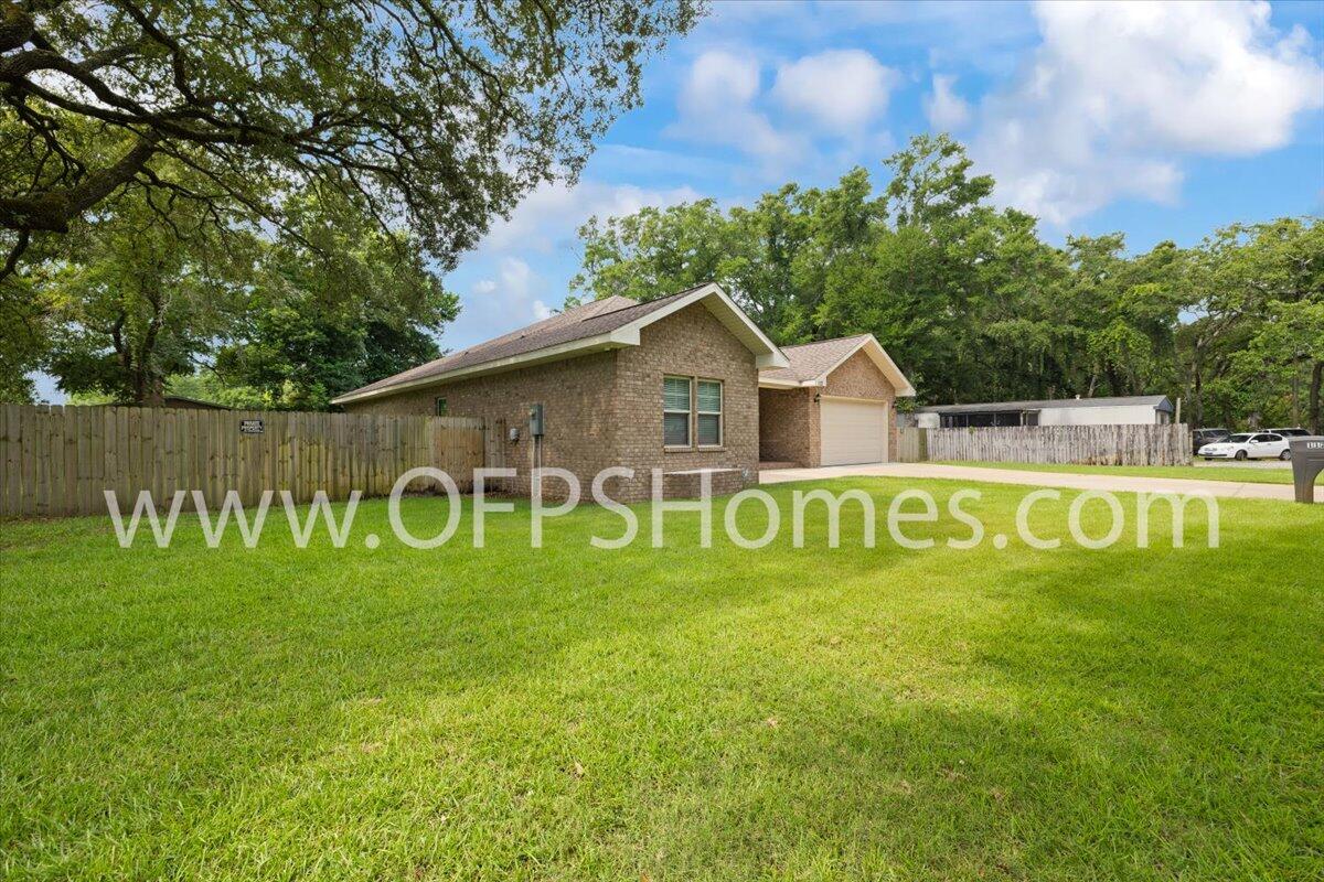 NO RECORDED SUBDIVISION - Residential Lease