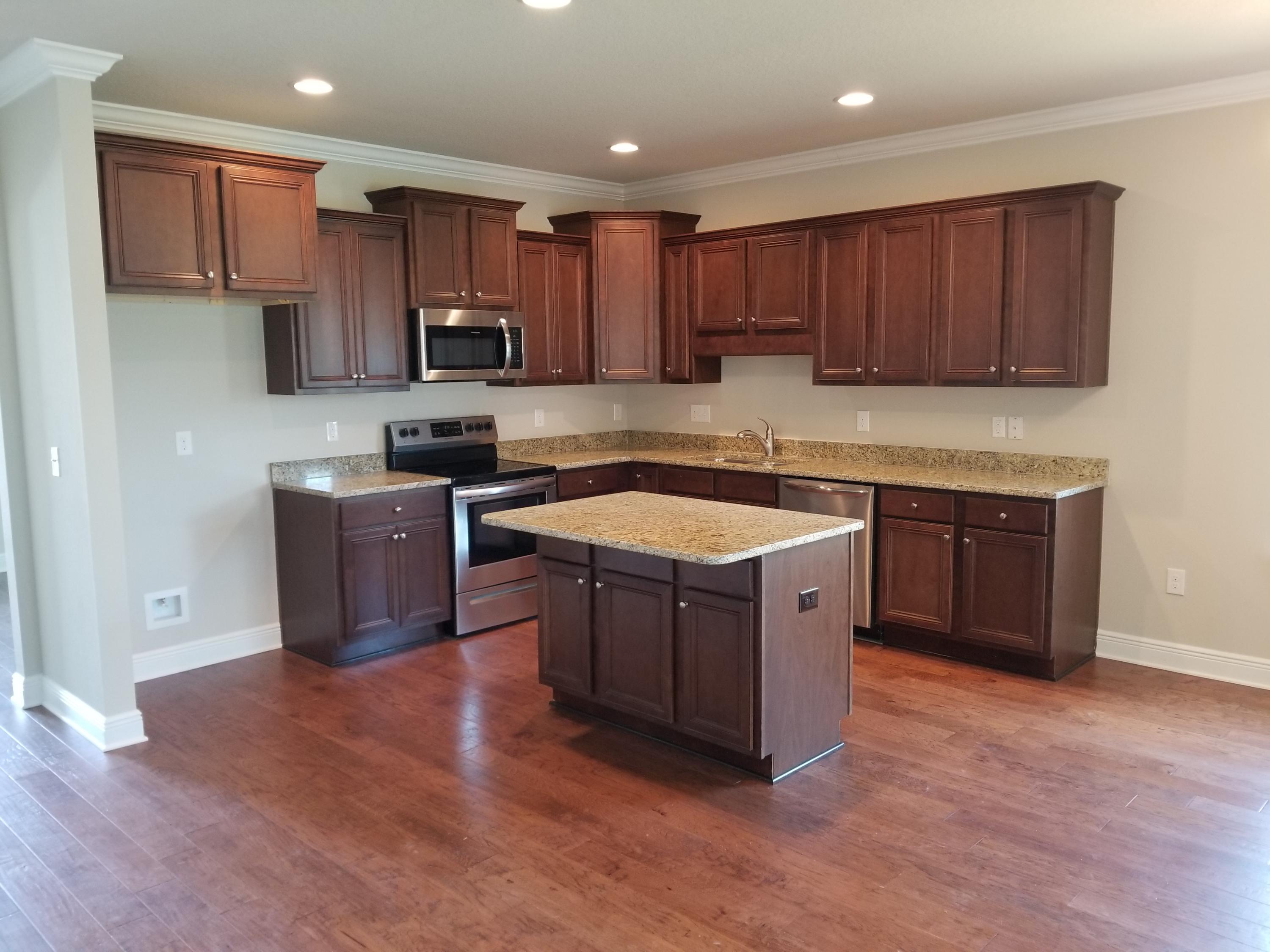 HAMMOCK BAY - Residential