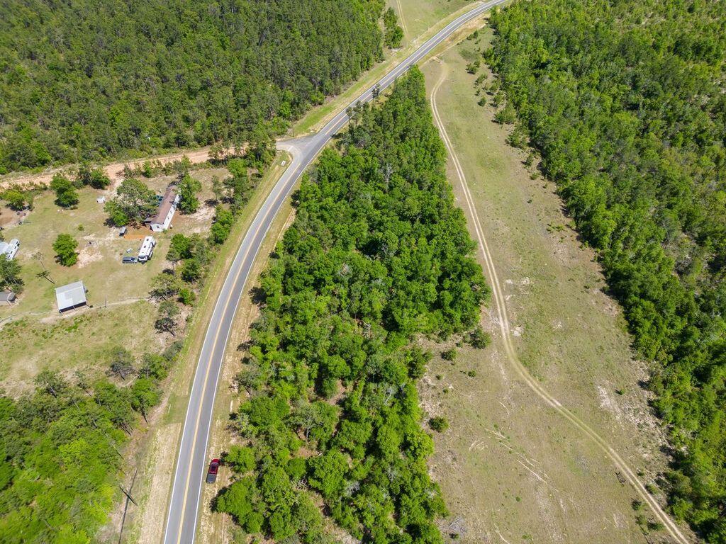 NO RECORDED SUBDIVISION - Land