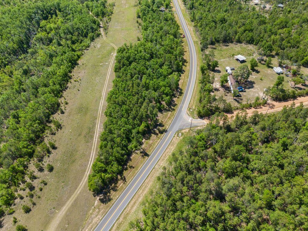 NO RECORDED SUBDIVISION - Land