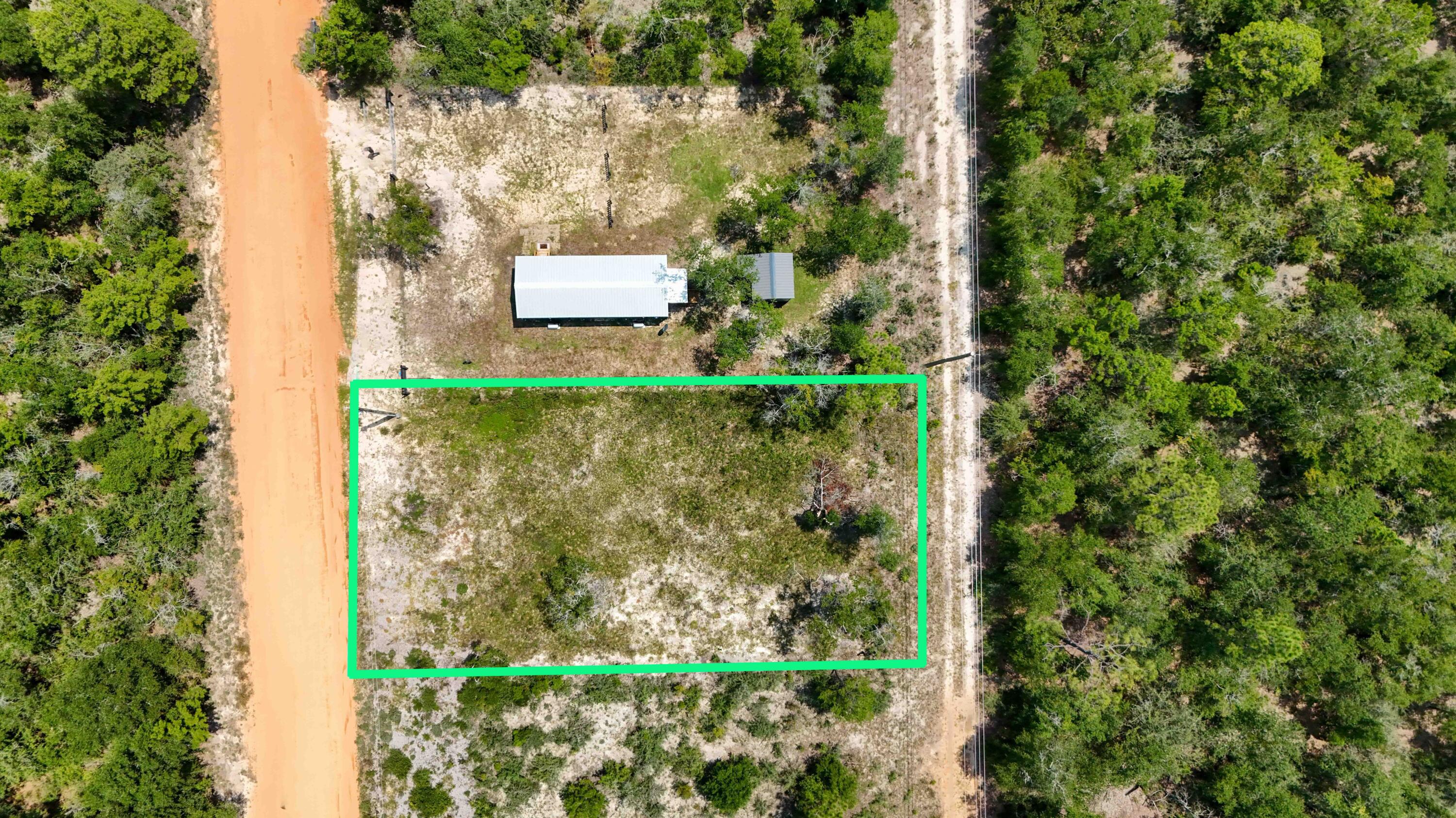 Great vacant lot just under 1/4 acre, ready for it's new home to be built! Utilities are at the street and the location is hard to beat! 10 mins to downtown Defuniak Springs, I-10, grocery stores, and an easy 40 min drive to the white sandy beaches of the Emerald Coast!
The lot next door, features a home and a shed on it and is also for sale (261 W Royal Palm Ave (MLS #956610). 

This property is part of a real estate portfolio and can be purchased separately, with some, or all of the other properties in the portfolio. Seller negotiable on price if multiple/all properties in the portfolio are sold to the same buyer. 

All info in the MLS is intended to be accurate, but cannot be guaranteed. Buyer and buyer's agent to perform their own due diligence.