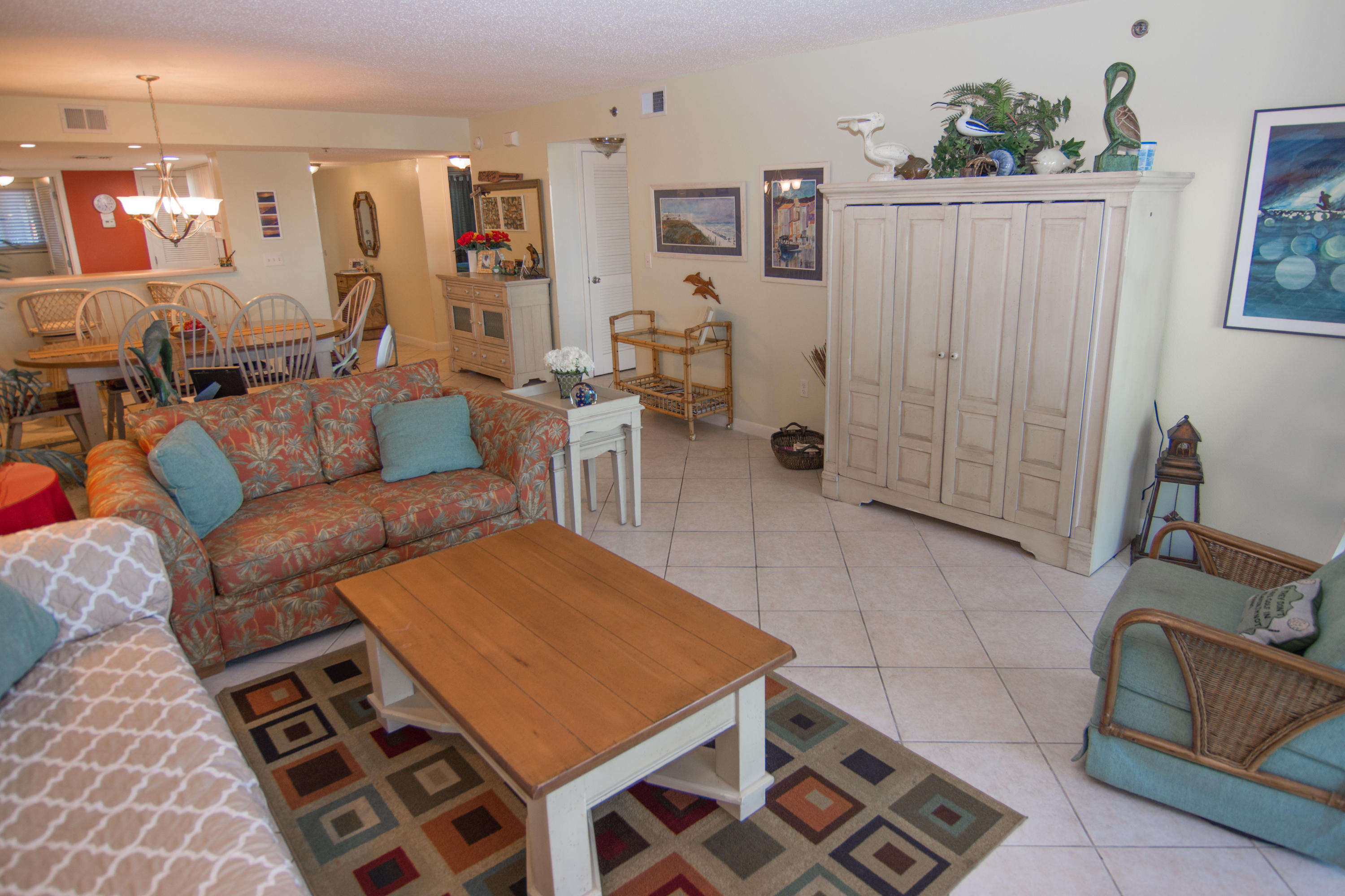 SURF DWELLER - Residential