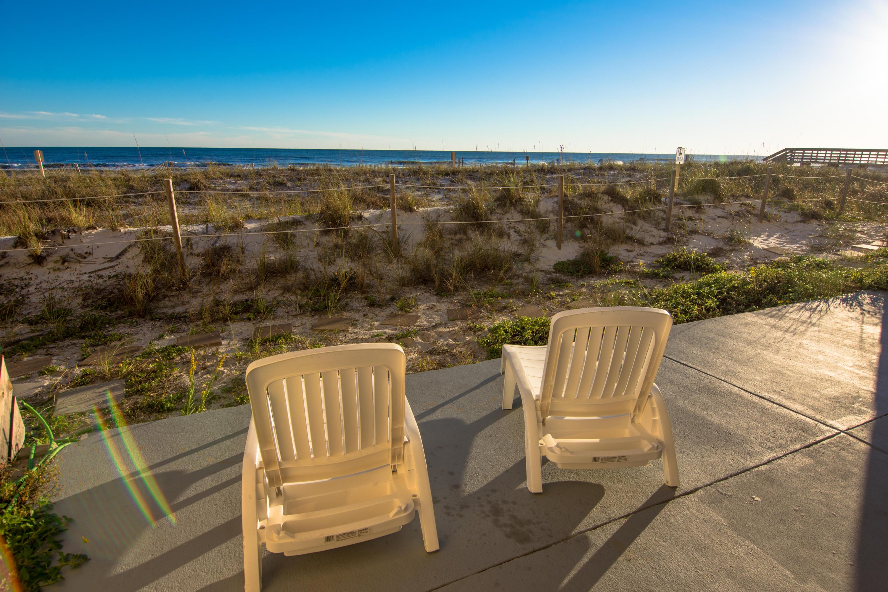 SURF DWELLER - Residential