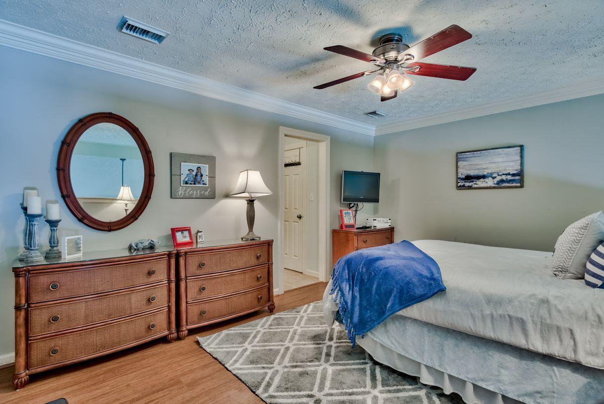 CRYSTAL VILLAS CONDO - Residential