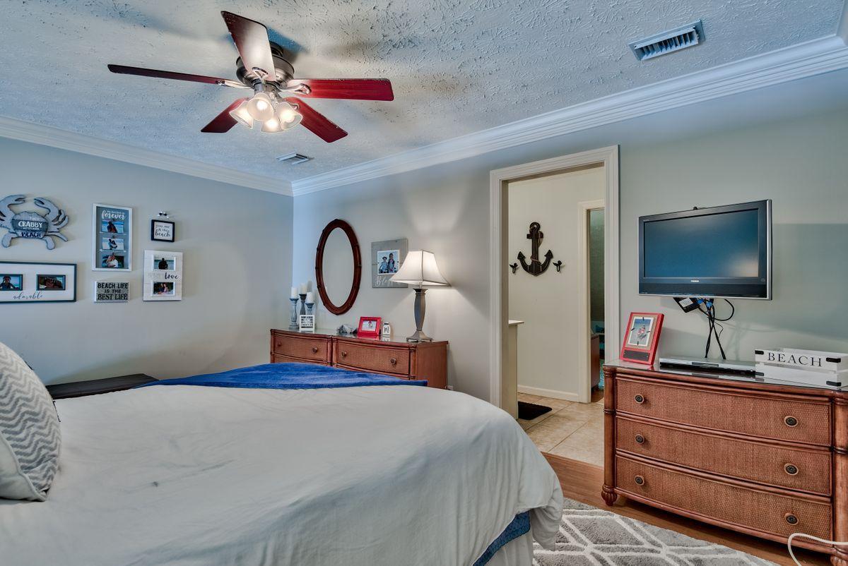 CRYSTAL VILLAS CONDO - Residential