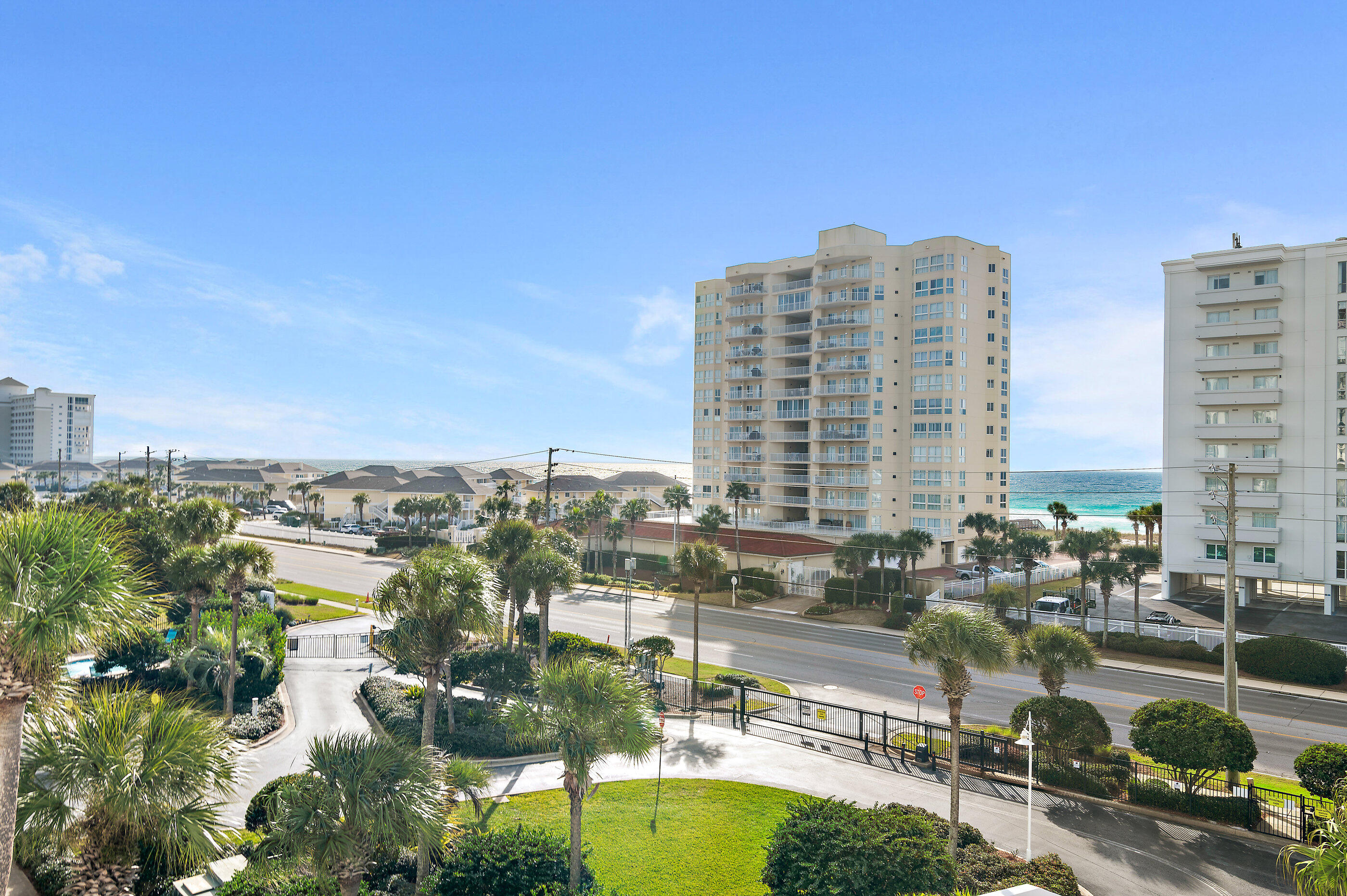HARBOR LANDING - Residential