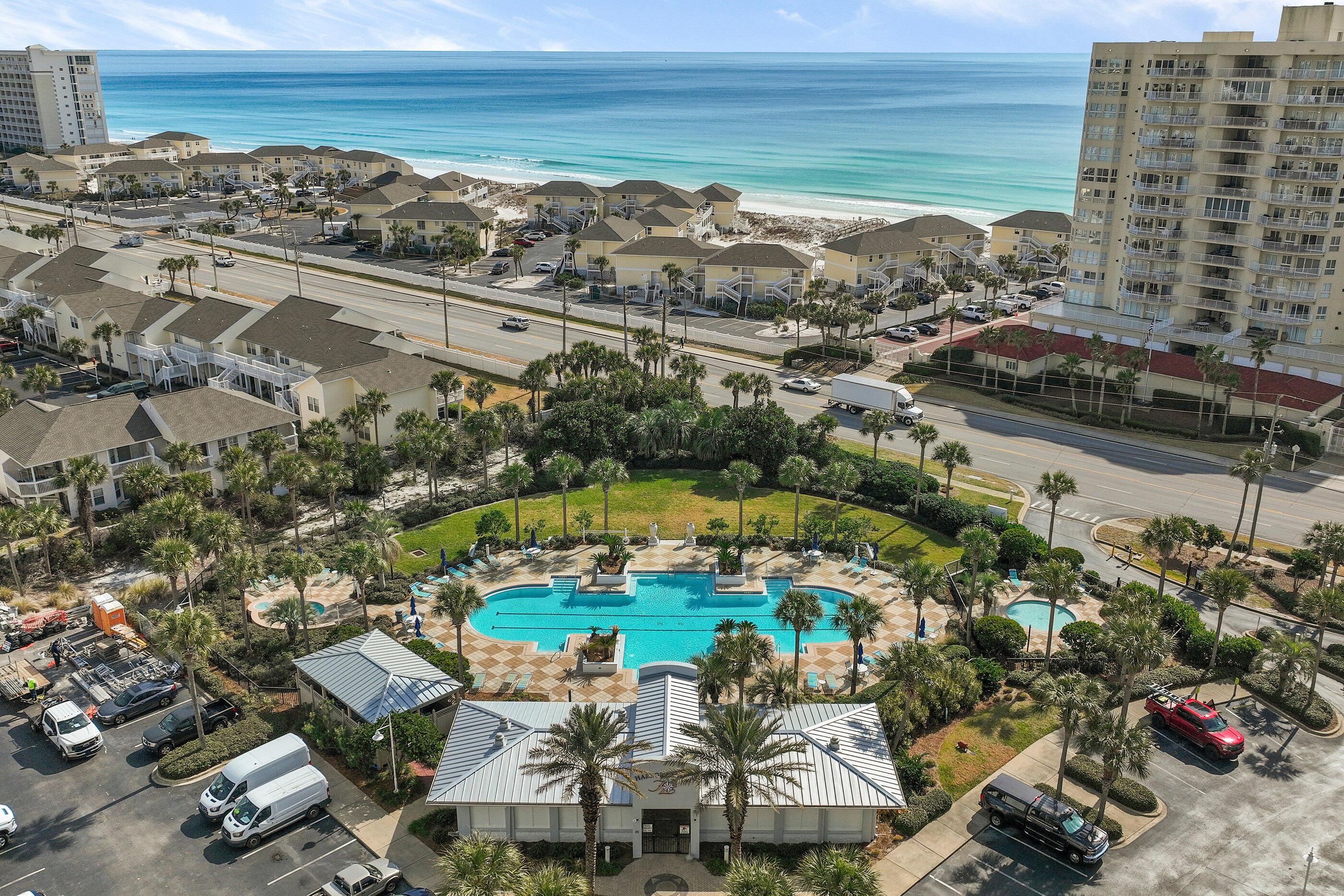 HARBOR LANDING - Residential