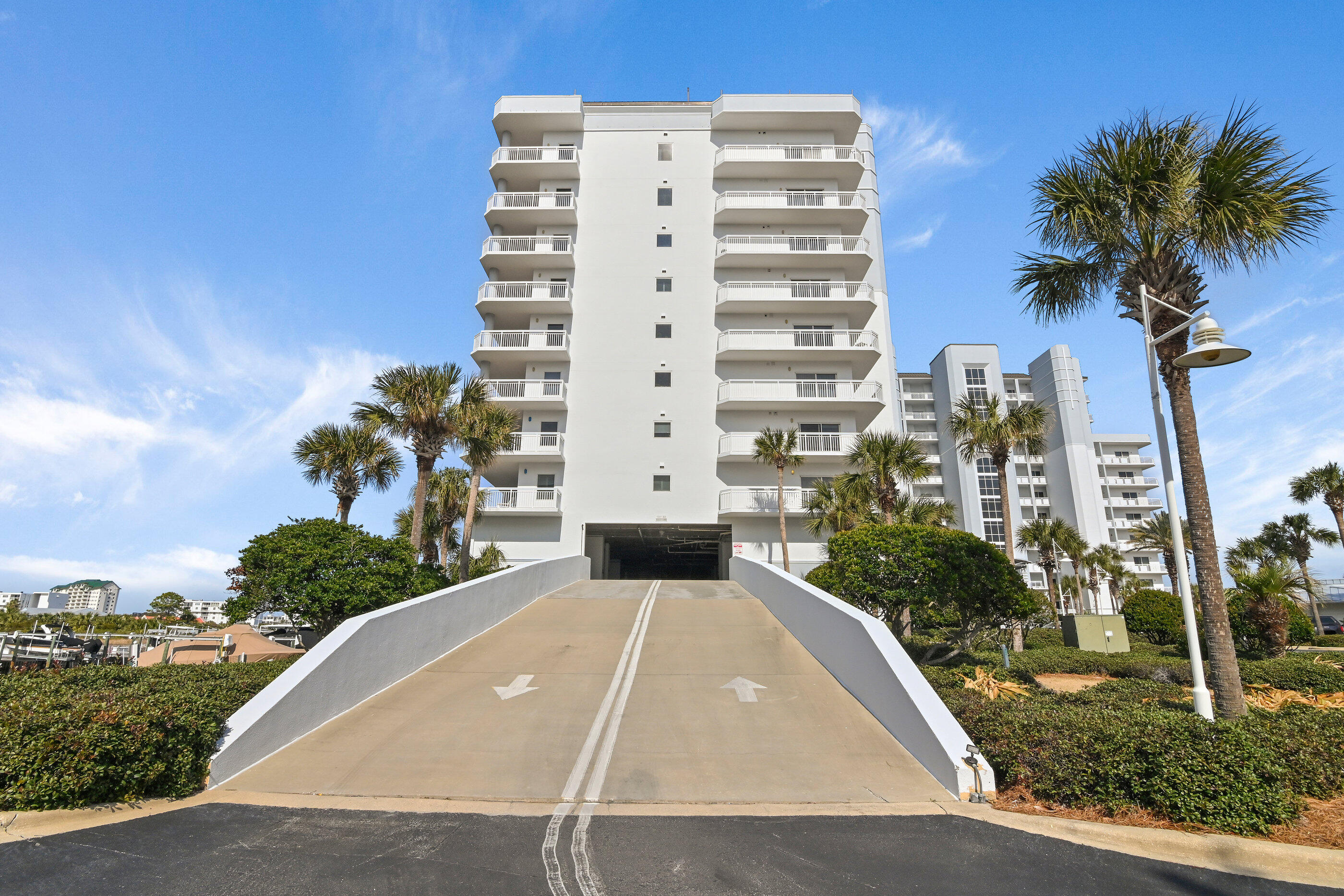 HARBOR LANDING - Residential